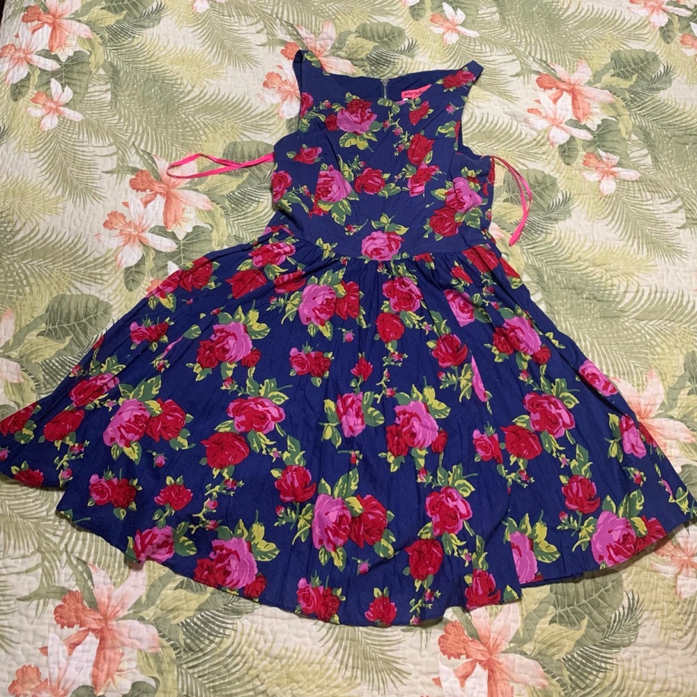 Betsey Johnson Size 10 Floral Dress Fit and Flare